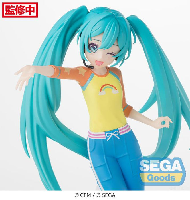 Vocaloid Desktop x Decorate Collections Hatsune Miku (Love Costume Ver.) Figure