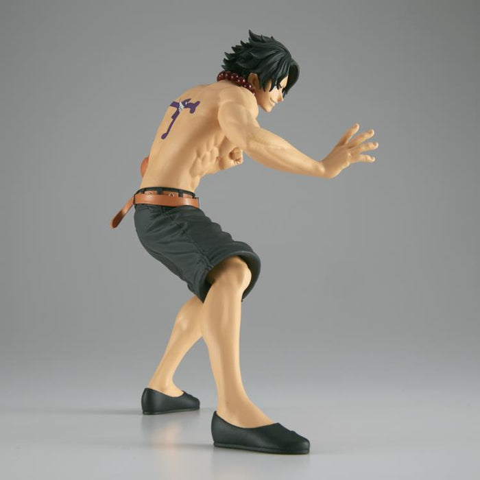 Bandai One Piece Battle Record Collection Portgas D. Ace Figure